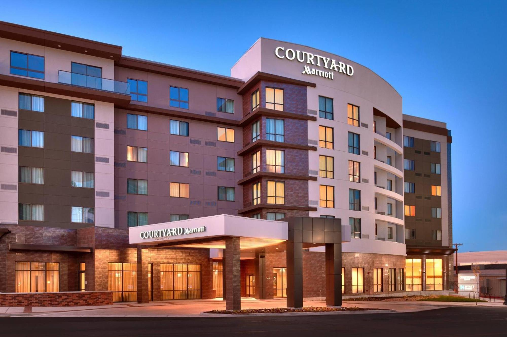 Courtyard By Marriott Salt Lake City Downtown Eksteriør billede