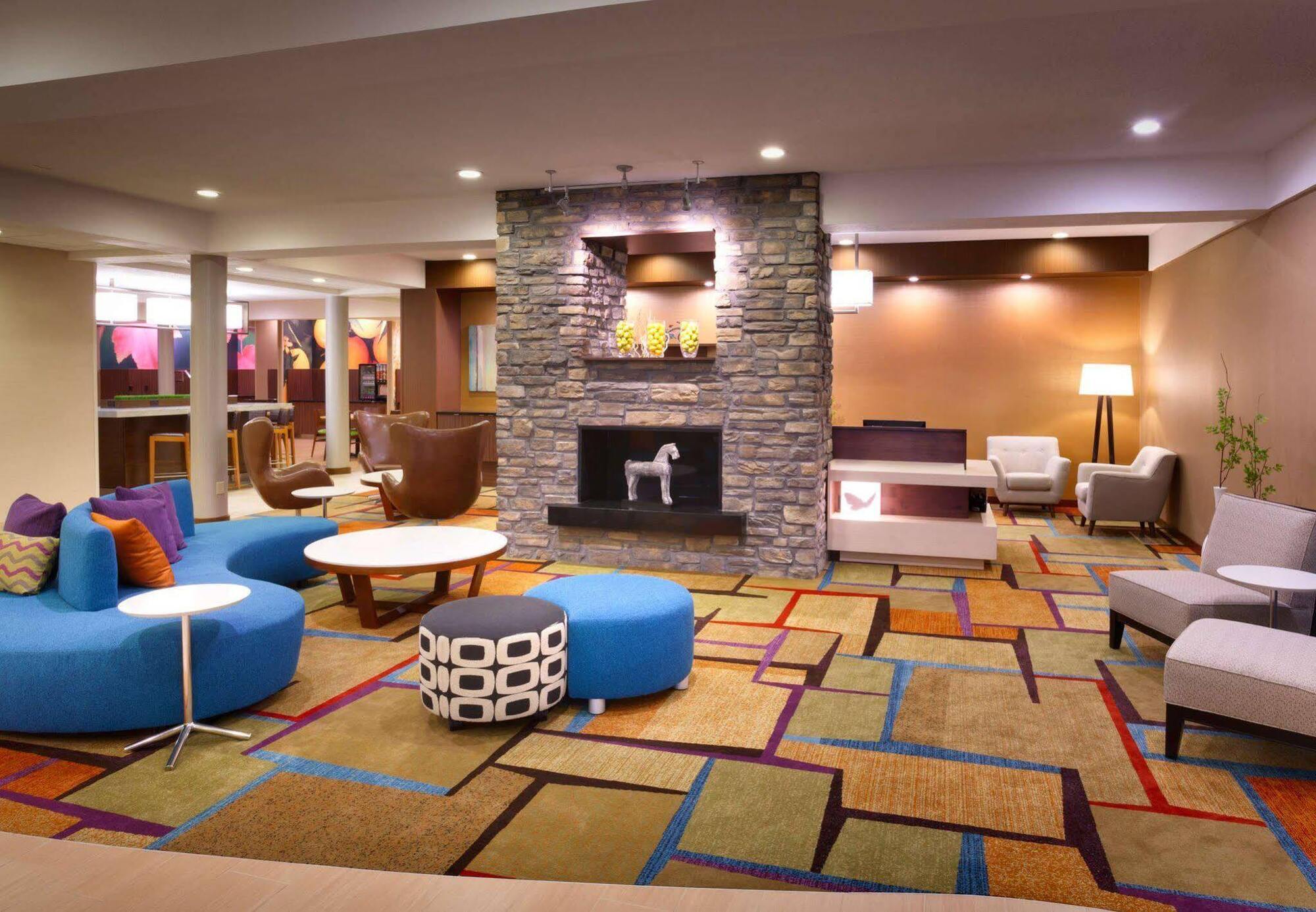 Courtyard By Marriott Salt Lake City Downtown Eksteriør billede